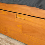 Lit plateforme de rangement Walker Edison Mid Century Modern en bois massif