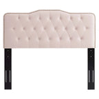 Lit plateforme simple en velours de performance touffeté ambre