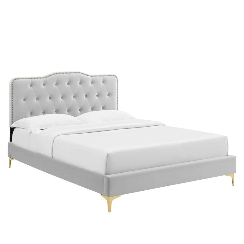 Lit plateforme simple en velours de performance touffeté ambre