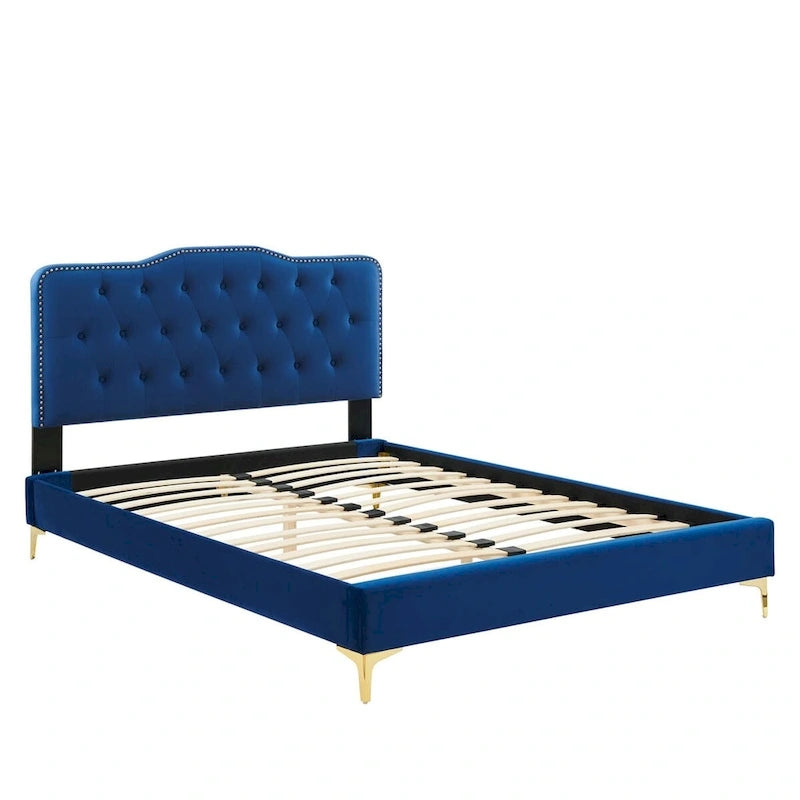 Lit plateforme simple en velours de performance touffeté ambre